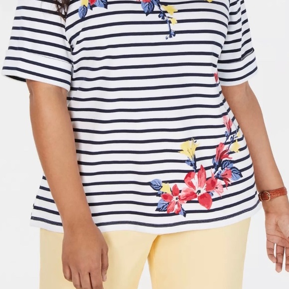 Karen Scott floral 2X women’s shirt - Picture 3 of 6